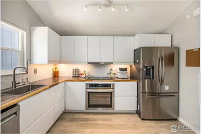 2500 Sunset Dr, Longmont, CO 80501 - Photo 9