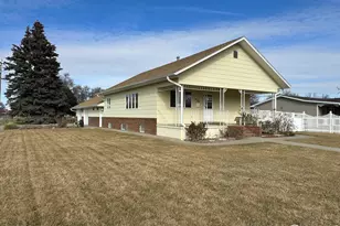 420 W 6th St, Julesburg, CO 80737 - Photo 1