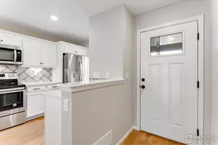 2817 Cub Lake Dr, Loveland, CO 80538 - Photo 9