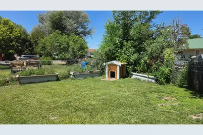 804 Warren St, Weldona, CO 80653 - Photo 17