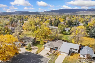 1854 Marlborough Ct, Fort Collins, CO 80526 - Photo 29