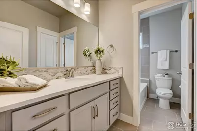 160 High Point Dr, Longmont, CO 80504 - Photo 11