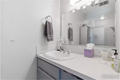 2431 Mountain View Dr, Loveland, CO 80538 - Photo 19
