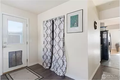 2431 Mountain View Dr, Loveland, CO 80538 - Photo 13