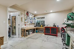 729 Brookside Dr, Longmont, CO 80504 - Photo 29