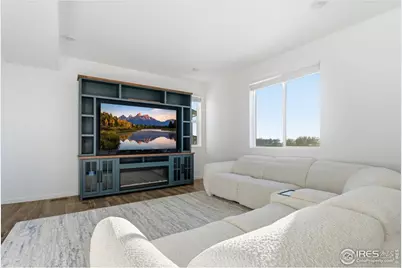 632 Crestone St, Johnstown, CO 80534 - Photo 9