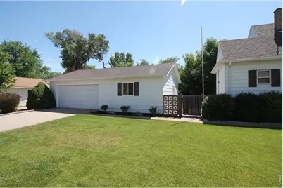 530 Taylor St, Sterling, CO 80751 - Photo 3