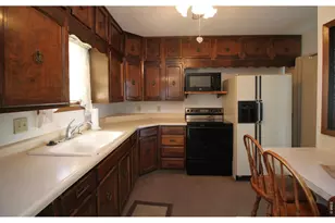 530 Taylor St, Sterling, CO 80751 - Photo 9