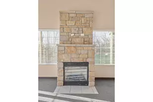 800 Waterglen Dr, Fort Collins, CO 80524 - Photo 11