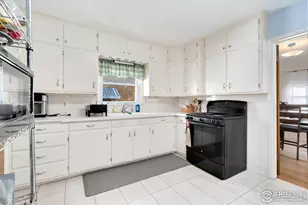 1927 13th St, Greeley, CO 80631 - Photo 7