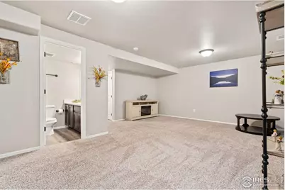 902 Maplebrook Dr, Windsor, CO 80550 - Photo 31