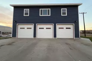 510 Illinois Ave, Stratton, CO 80836 - Photo 3