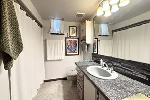 625 E Floyd Ave, Englewood, CO 80113 - Photo 9