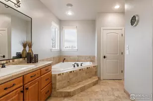 8712 Portico Ln, Longmont, CO 80503 - Photo 17