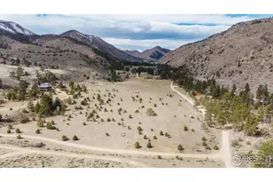 229 Rustic Rd, Bellvue, CO 80512 - Photo 7