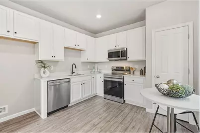 1488 Coral Pl, Longmont, CO 80504 - Photo 3