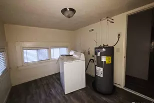 523 Chestnut St, Sterling, CO 80751 - Photo 9