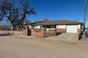 305 E 2nd Ave, Otis, CO 80743 - Photo 3