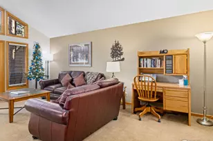 525 Fall River Ln, Estes Park, CO 80517 - Photo 11