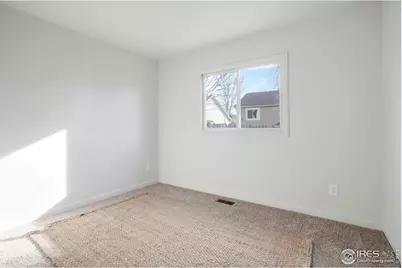 2112 E 18th St, Loveland, CO 80538 - Photo 15