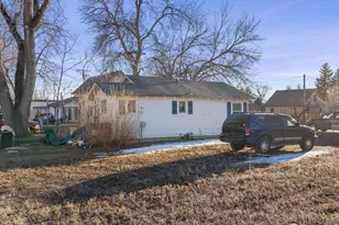 108 S Cleveland Ave, Loveland, CO 80537 - Photo 1
