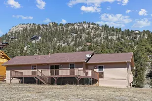 582 Meadowview Dr, Estes Park, CO 80517 - Photo 9