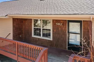 582 Meadowview Dr, Estes Park, CO 80517 - Photo 3