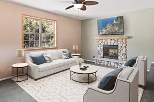 582 Meadowview Dr, Estes Park, CO 80517 - Photo 11