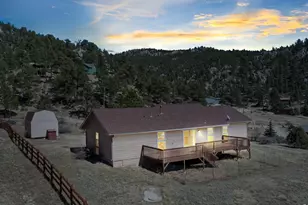 582 Meadowview Dr, Estes Park, CO 80517 - Photo 7