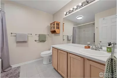 893 S Evanston Cir, Aurora, CO 80012 - Photo 19