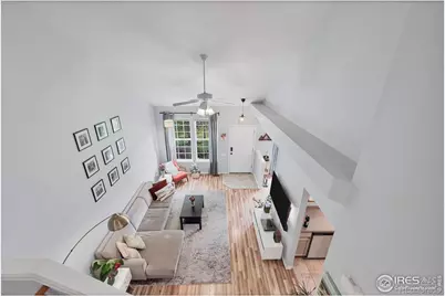 893 S Evanston Cir, Aurora, CO 80012 - Photo 15