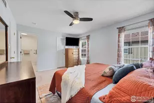 893 S Evanston Cir, Aurora, CO 80012 - Photo 17