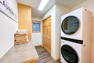 1250 Fall River Dr, Estes Park, CO 80517 - Photo 23