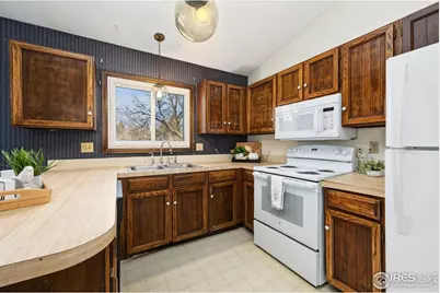 2643 Adobe Dr, Fort Collins, CO 80525 - Photo 9