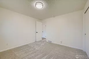 727 Hubbard Dr, Longmont, CO 80504 - Photo 17