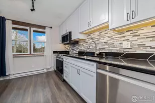 1111 Fairway Club Cir, Estes Park, CO 80517 - Photo 9