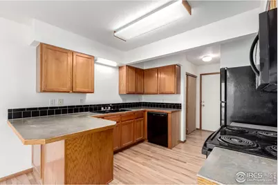 1004 Winona Cir, Loveland, CO 80537 - Photo 5