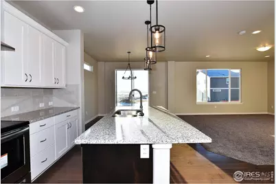 3304 Sapphire Ct, Evans, CO 80634 - Photo 3