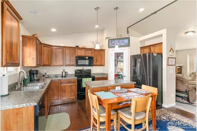 2268 Sopris Cir, Loveland, CO 80537 - Photo 9