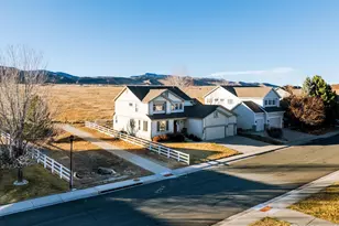 7133 Ranger Dr, Fort Collins, CO 80526 - Photo 5