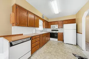 211 N 4th St, La Salle, CO 80645 - Photo 3