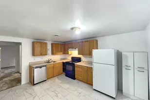 213 Jefferson St, Sterling, CO 80751 - Photo 3