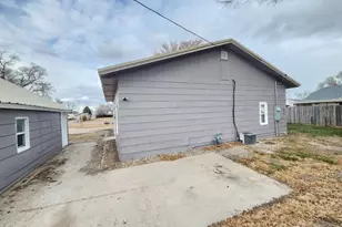 213 Jefferson St, Sterling, CO 80751 - Photo 15