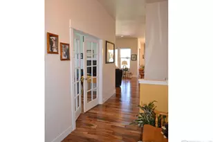 2078 Vineyard Dr, Windsor, CO 80550 - Photo 3