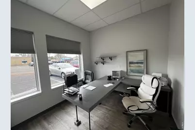 1601 N Lincoln Ave, Loveland, CO 80538 - Photo 15