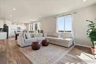 656 Crestone St, Johnstown, CO 80534 - Photo 3