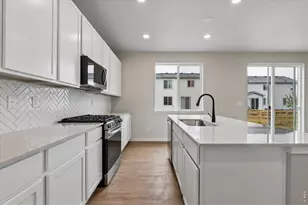 819 Mesic Ln, Windsor, CO 80550 - Photo 11