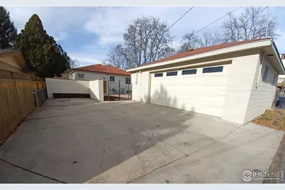 1006 Collyer St, Longmont, CO 80501 - Photo 33