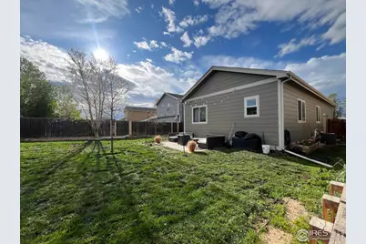 882 S Carriage Dr, Milliken, CO 80543 - Photo 27