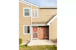 7476 E Arkansas Ave, Denver, CO 80231 - Photo 3